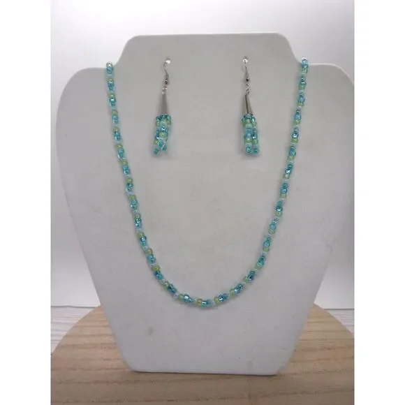 Earrings, Bracelet & Necklace Set Aqua - Picture 2 of 6
